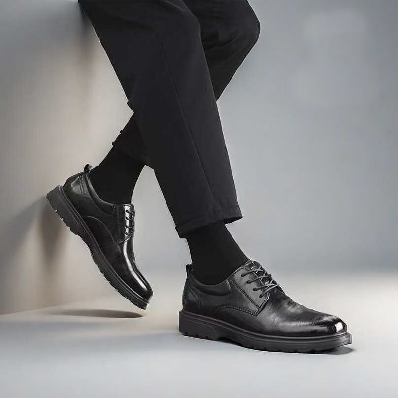 Cross border e-commerce Spring and Autumn men's leather shoes lace up British thick soled business leather shoes interview groom's wedding men's shoes